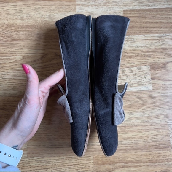 Ugg: Women's Sherpa Lined Tan and Gray Slip On Suede Bow Loafers Size 10 - Picture 4 of 12